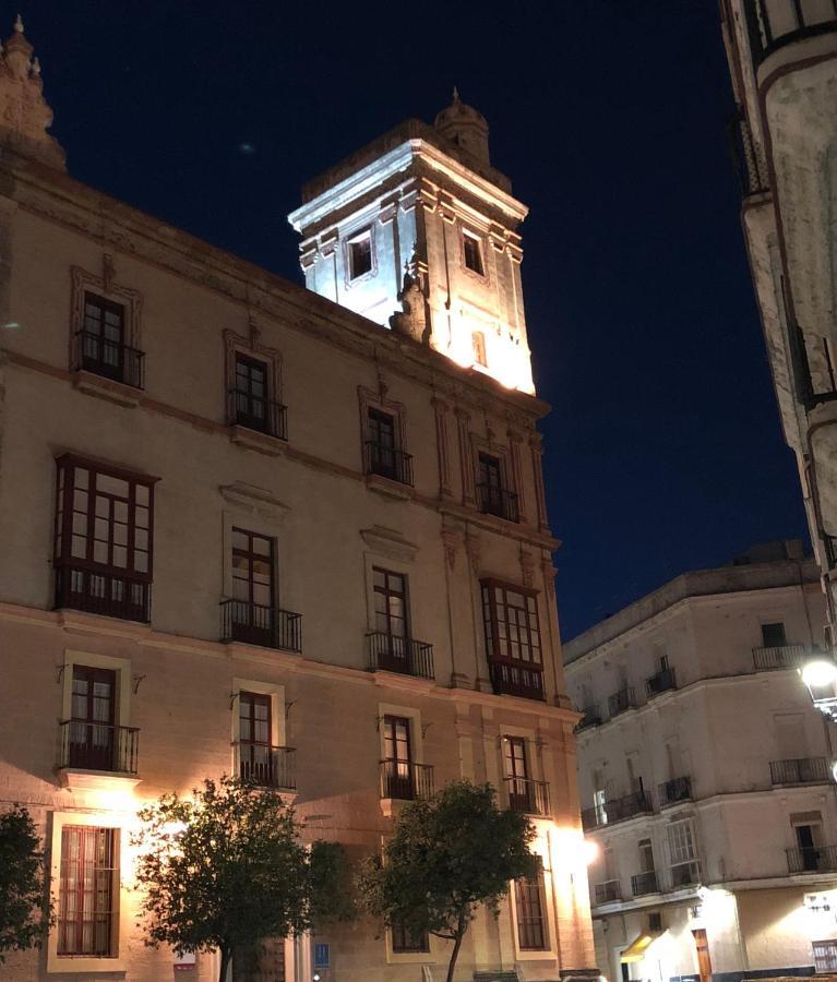 Casa De Cuatro Torres 2*